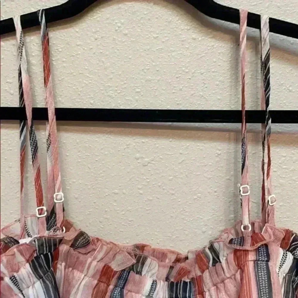 Brand new!!! BB DAKOTA Women’s Tank Top Blouse - Picture 6 of 7